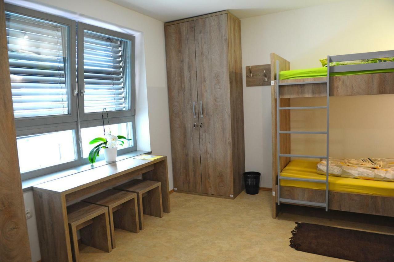 Hostel Ormoz ภายนอก รูปภาพ